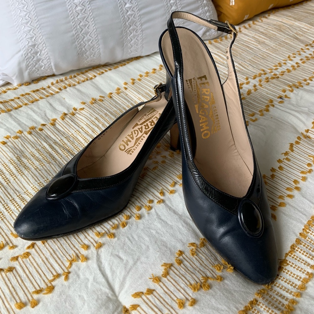VINTAGE Salvatore Ferragamo Slingback Heels